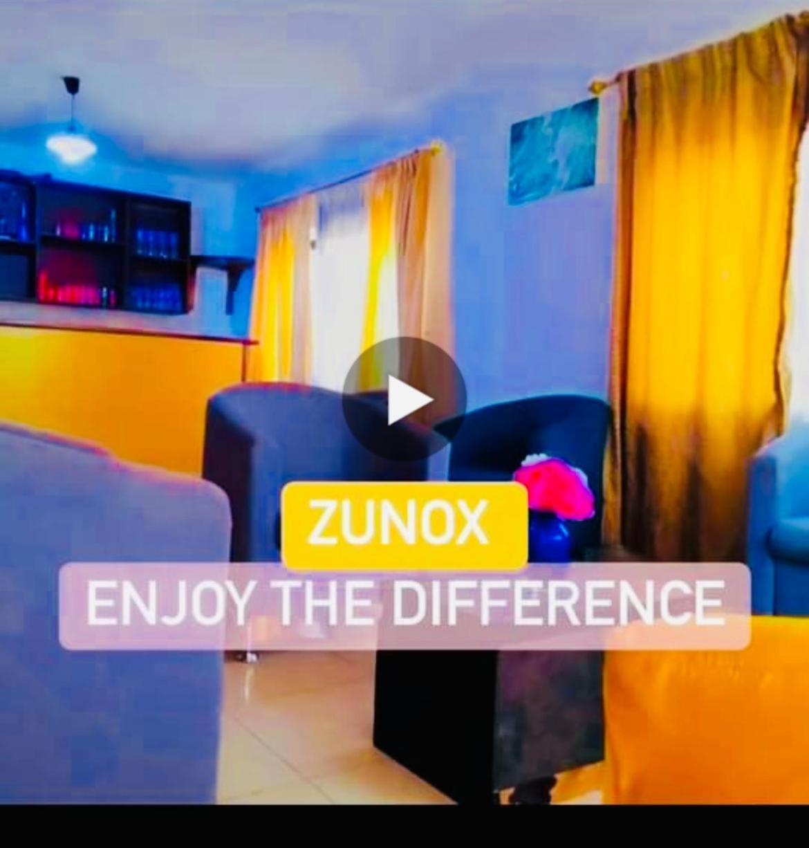 Zunox Guest House Фритаун Экстерьер фото